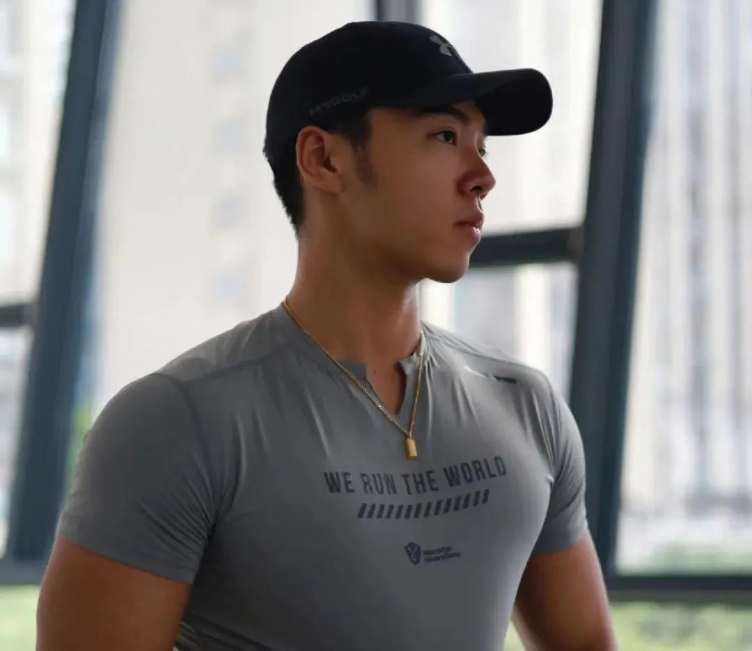 健身房运动长袖短_冬天健身房长袖短袖_健身长袖t恤