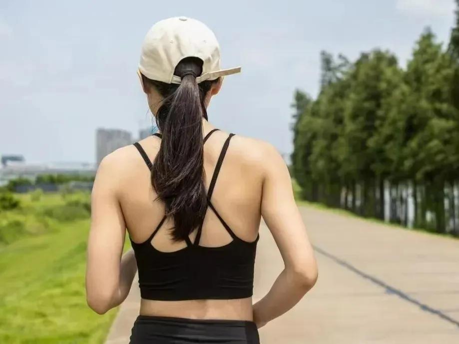 跑步有哪些技巧_跑步生活方式_生活跑步技巧